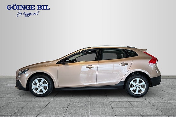 Volvo V40 Cross Country 5 of 5