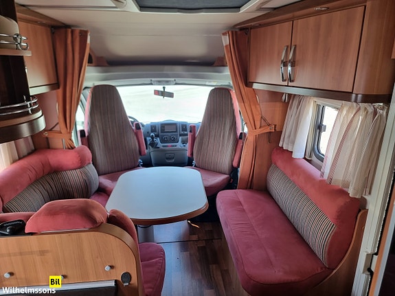 Hymer T 654 CL Exclusive Line FARTHÅLLARE DUBBELSÄNG 7 of 19
