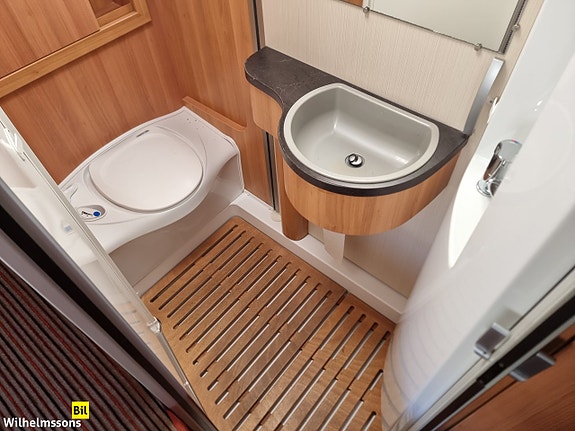 Hymer T 654 CL Exclusive Line FARTHÅLLARE DUBBELSÄNG 14 of 19