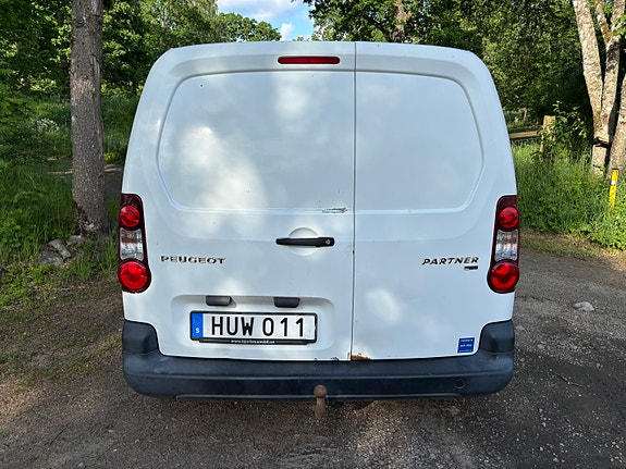 Peugeot Partner 3 of 5