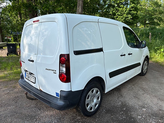 Peugeot Partner 2 of 5