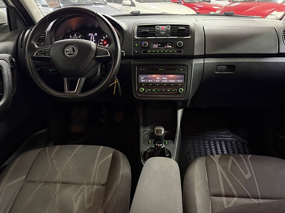 Skoda Fabia 11 of 17