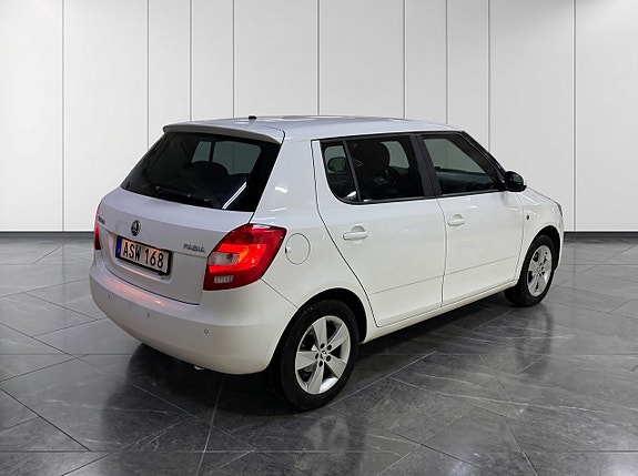 Skoda Fabia 9 of 17