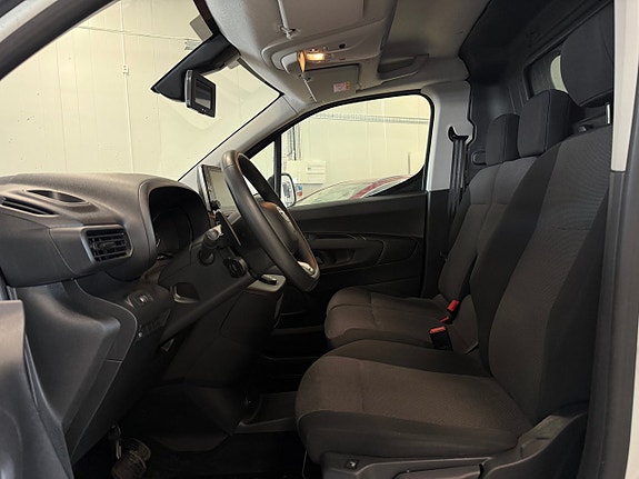 Toyota Proace City 3 of 5