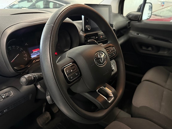 Toyota Proace City 4 of 5