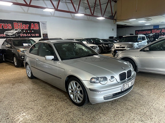 BMW 325Ti 6 of 12