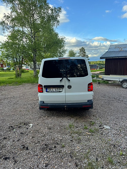 Volkswagen Transporter 4 of 5