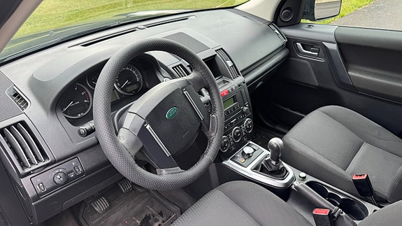 Land Rover Freelander 2 9 of 9