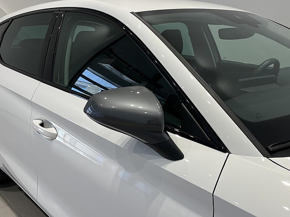 Cupra Leon 5 of 5