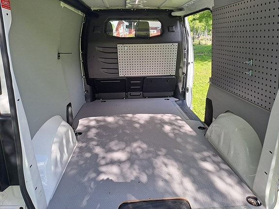 Peugeot Expert 10 of 25