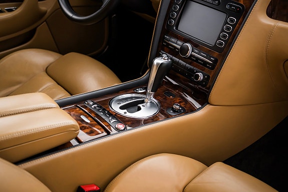 Bentley Continental GT 23 of 25