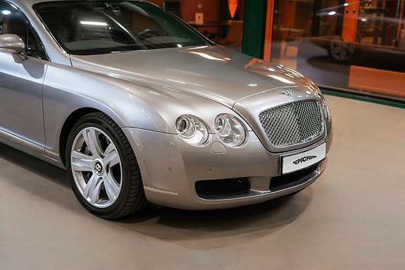 Bentley Continental GT 2 of 5