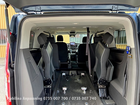 Ford Custom Tourneo 8 of 30