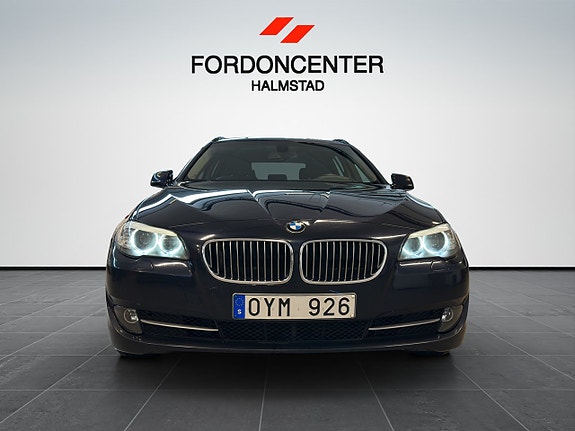BMW 525d 2 of 5