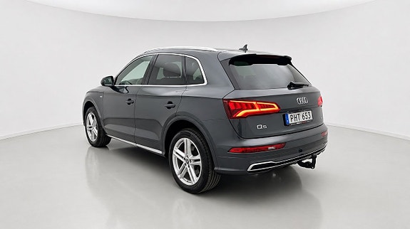 Audi Q5 6 of 27