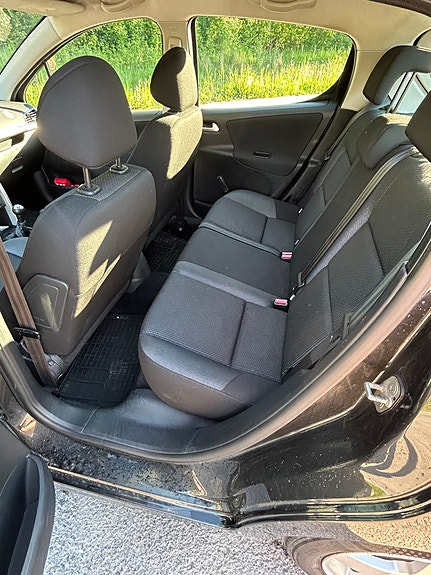Peugeot 207 9 of 9
