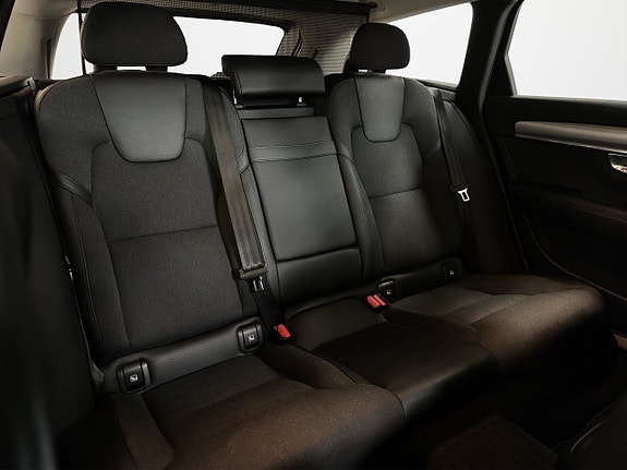 Volvo V90 22 of 25