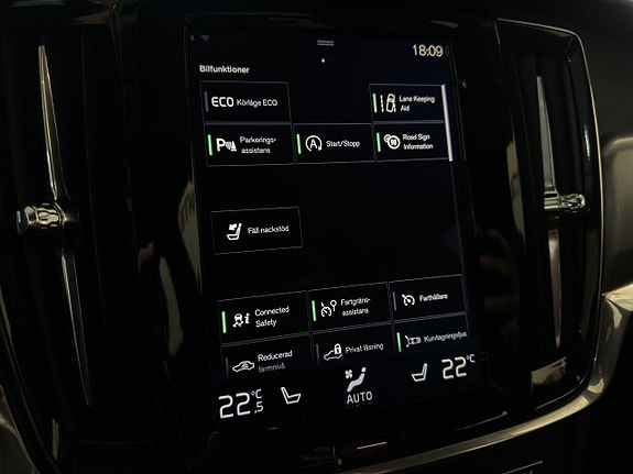 Volvo V90 18 of 25