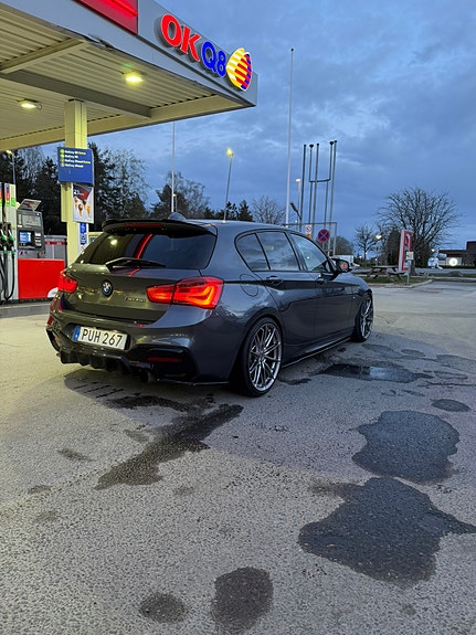 BMW M135i 2 of 4