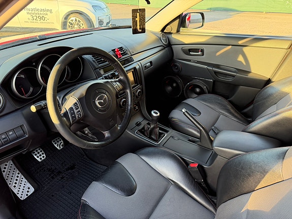 Mazda 3 5 of 5