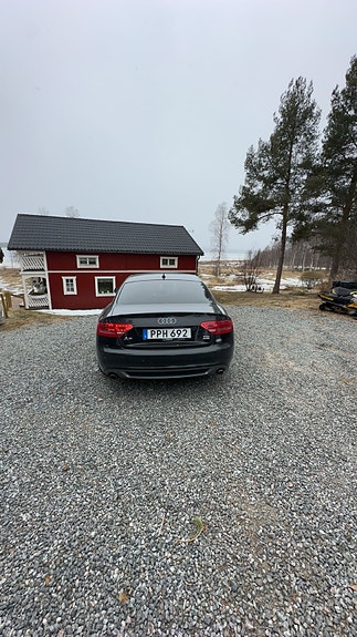 Audi A5 3 of 5