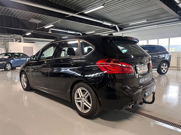 BMW 218d 5 of 5