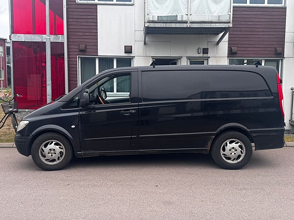 Mercedes-Benz Vito 120 3 of 5