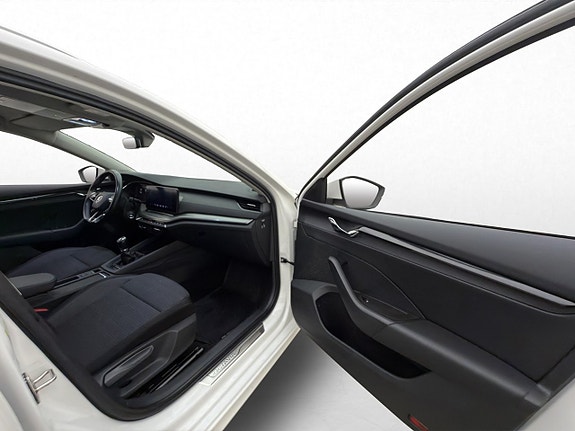 Skoda Octavia 12 of 30