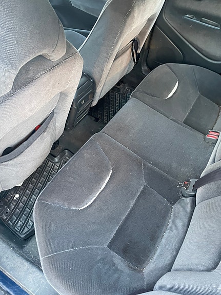 Volvo S60 5 of 5