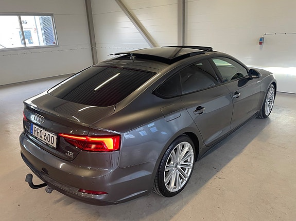 Audi A5 12 of 30