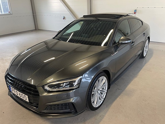 Audi A5 9 of 30