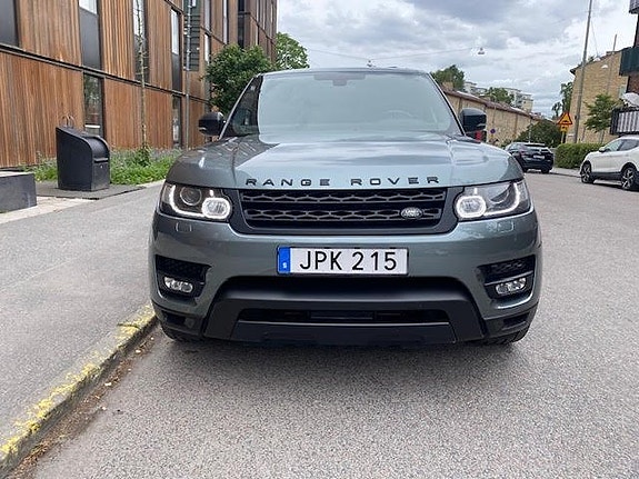 Land Rover Range Rover Sport 11 of 30