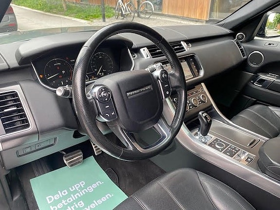 Land Rover Range Rover Sport 21 of 30
