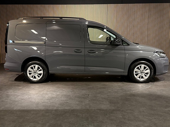 Volkswagen Caddy Maxi 3 of 5