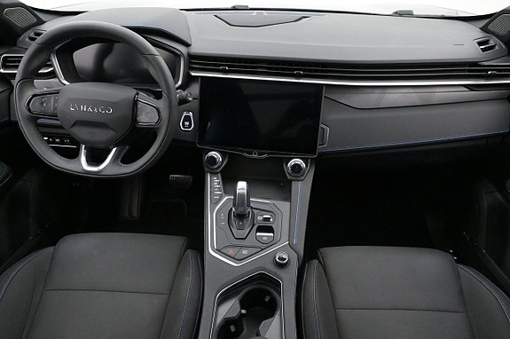 Lynk & Co 01 6 of 27