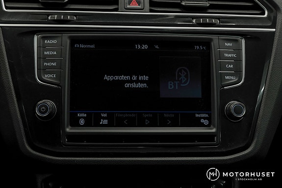Volkswagen Tiguan 12 of 19