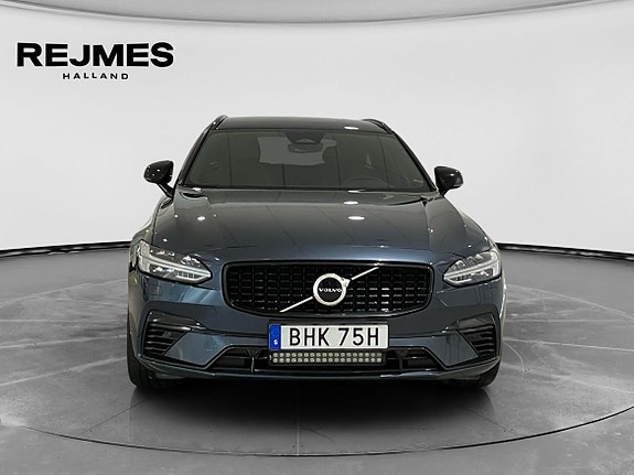 Volvo V90 9 of 14