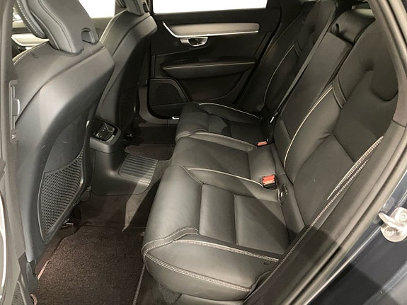 Volvo V90 7 of 14