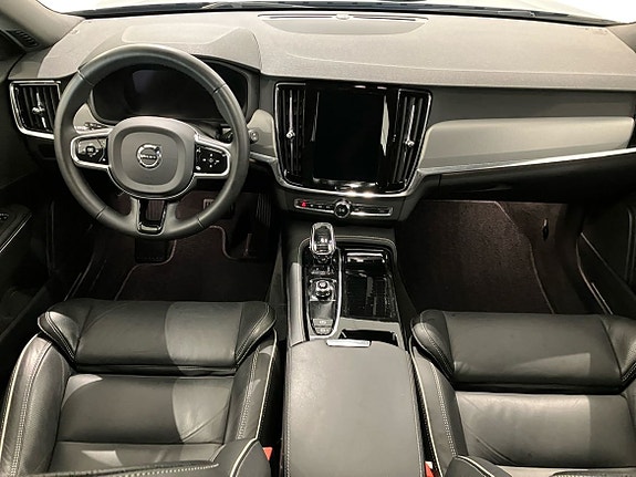 Volvo V90 6 of 14