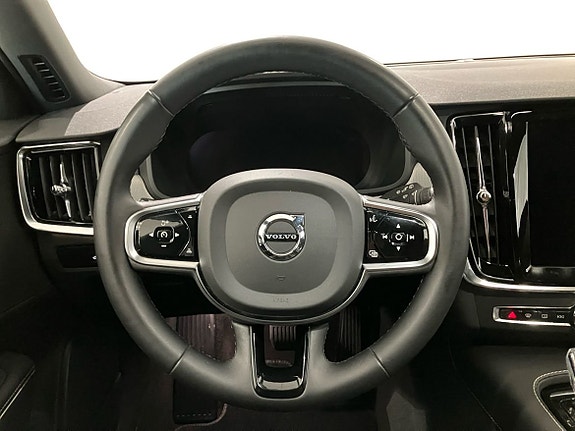 Volvo V90 11 of 14