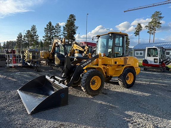 Hjullastare Volvo L30G 349.000:- 2 of 5