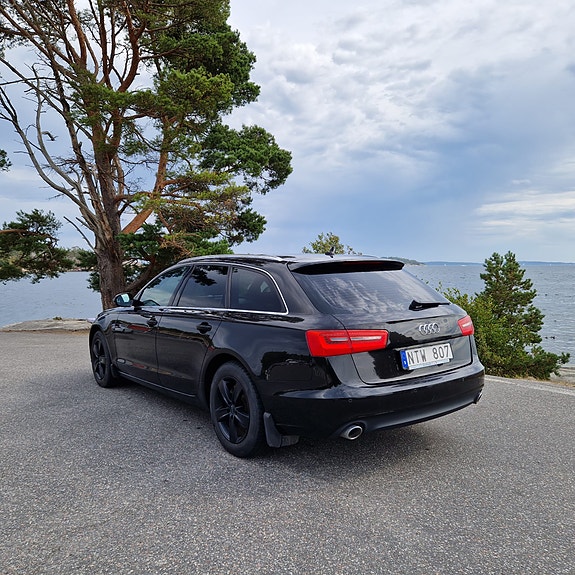 Audi A6 4 of 8