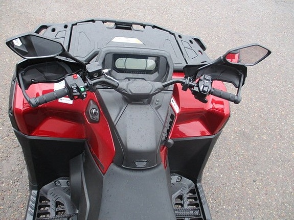BRP Can-am Outlander MAX 850 XT 3 of 5