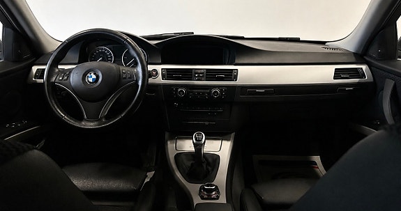 BMW 318d 9 of 12