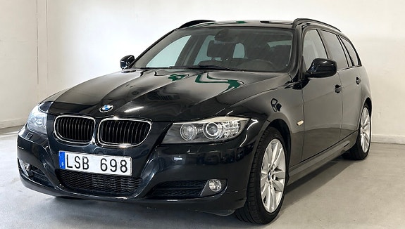 BMW 318d 2 of 5