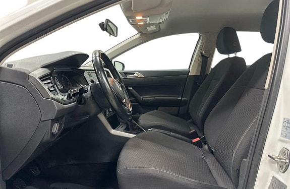 Volkswagen Polo 3 of 5