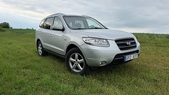 Hyundai Santa Fe 3 of 5