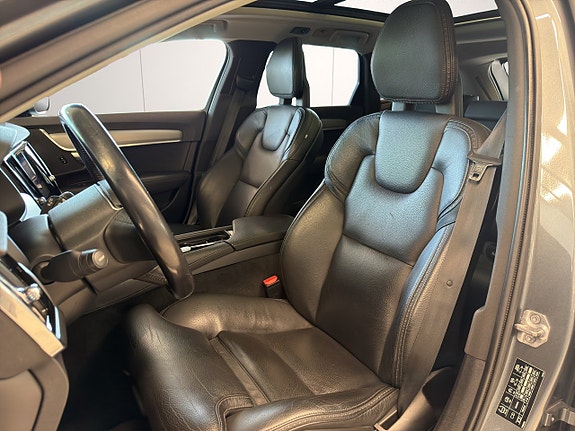 Volvo V90 Cross Country 10 of 25