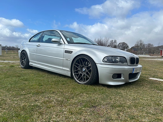 BMW M3 2 of 5