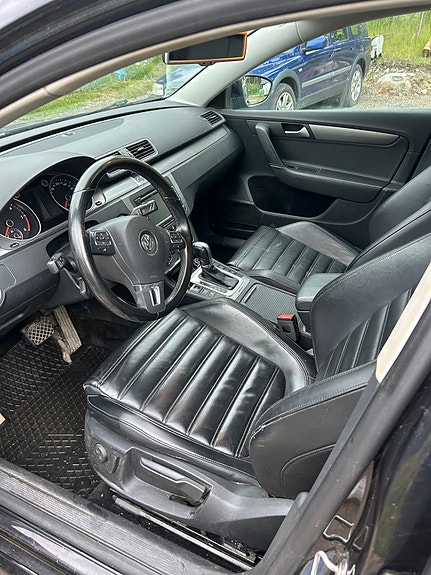 Volkswagen Passat 5 of 5